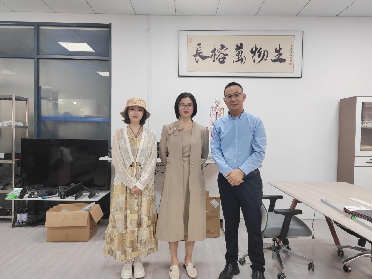 eeaffcfc2b4411cc1be182ee7b2258bf